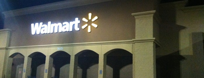 Walmart Supercenter is one of Tempat yang Disukai Teresa.