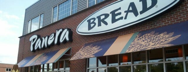 Panera Bread is one of Rochelleさんのお気に入りスポット.