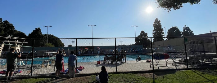 Culver City Municipal Pool is one of Palms / Cver City.