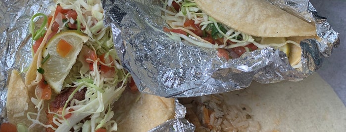 Del Taco is one of The 7 Best Fast Food Restaurants in Santa Monica.