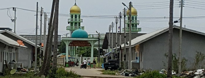 Samui Mosque@Hua Thanon is one of Обзорная поездка по Самуи.