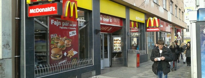 McDonald’s is one of Orte, die Iva gefallen.
