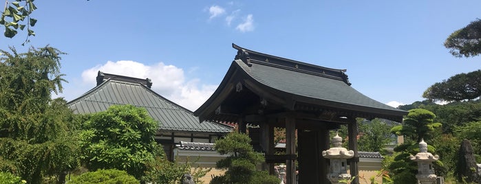 玉泉寺 is one of 神奈川西部の神社.