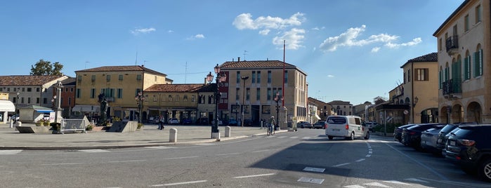 Piazza Mirano is one of All-time favorites in Italy.