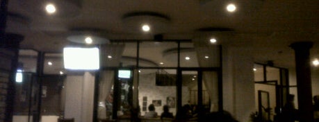 Bradford Cafe & Lounge is one of Resto&Cafe Bandung.
