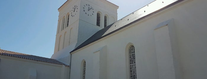 Eglise Saint Sauveur is one of île d'Yeu.