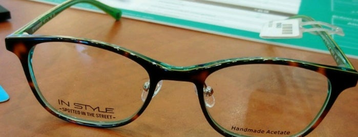 Pearle Opticiens is one of Tapzさんのお気に入りスポット.