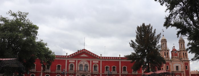 Ex Hacienda de Gogorrón is one of Lugares favoritos de Liliana.