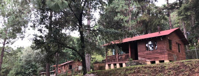 Cabañas en las Montañas Azules is one of Tempat yang Disukai Liliana.