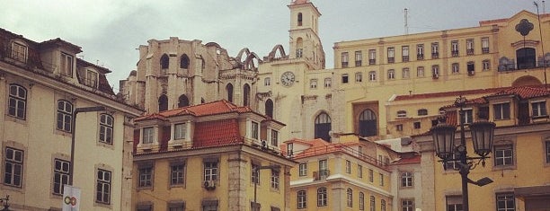 Rossio Square is one of 101 coisas para fazer em Lisboa antes de morrer.