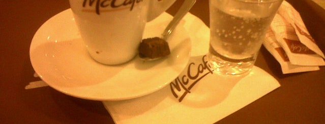 McCafé is one of Lugares favoritos de Robson.