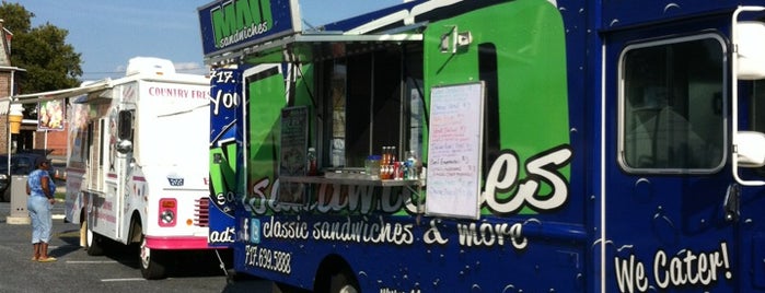 Mashup Food Truck Festival is one of Harrisburg Grub.