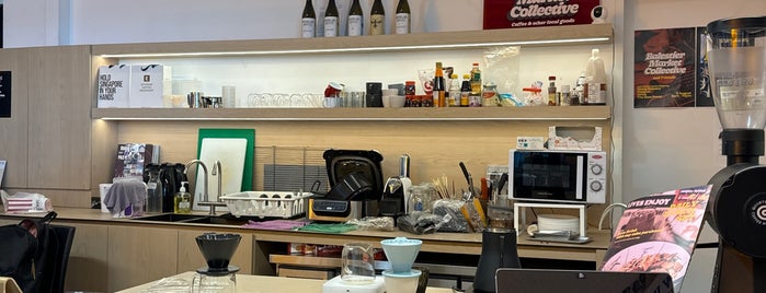 Epigram Coffee Bookshop is one of Micheenli Guide: Feelgood cafes in Singapore.