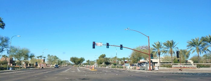 Chandler Blvd / Metro Blvd is one of Cheearraさんのお気に入りスポット.