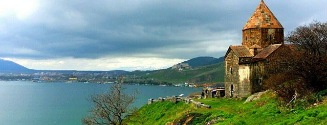 Lake Sevan is one of Kaukázus!.