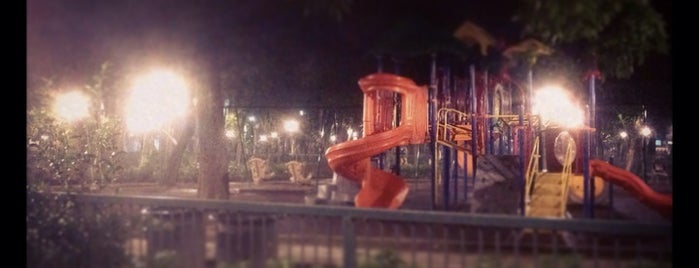 Parque España is one of Posti che sono piaciuti a Alejandro.