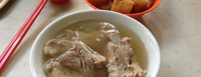 Outram Park Ya Hua Rou Gu Cha | 欧南园亚华肉骨茶 is one of Singapore for friends.