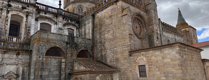 Sé de Évora is one of places to go.