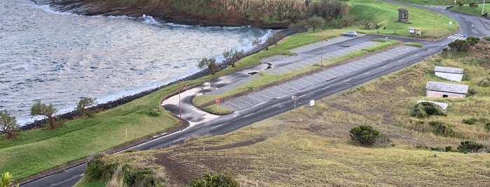 Praia De Porto Pim is one of Açores.