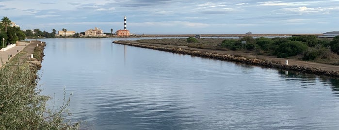 Faro del Estacio is one of Locais curtidos por Angel.