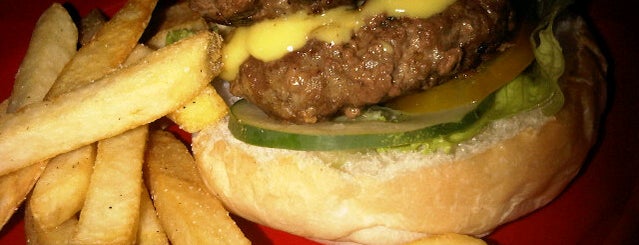 Tom & Don Burger is one of Kota Kinabalu Good Food List.
