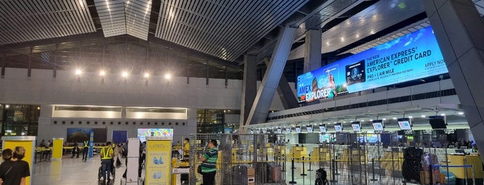 Ninoy Aquino International Airport (MNL) is one of Giana : понравившиеся места.