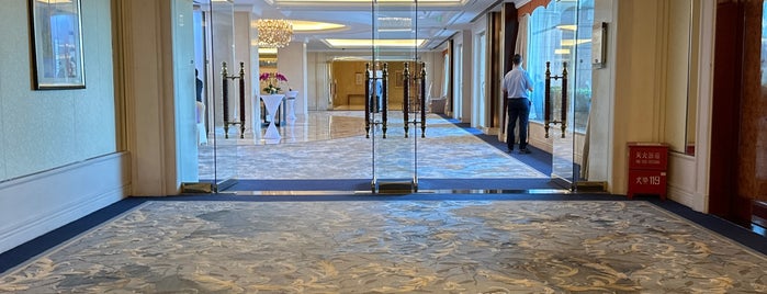 Pudong Shangri-La Hotel is one of Playa With A Passport.