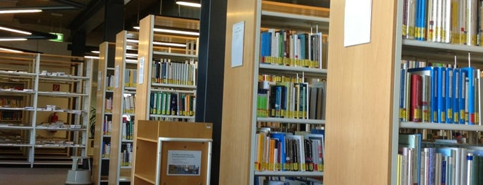 SLUB-Zweigbibliothek Erziehungswissenschaften is one of TU Dresden.