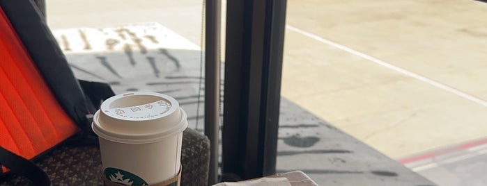 Starbucks is one of Lugares favoritos de Bart.