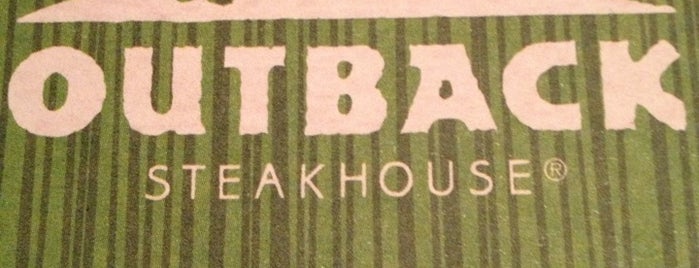 Outback Steakhouse is one of Locais curtidos por Nick.