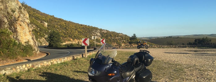 MotorTouring is one of Montagu & R62.