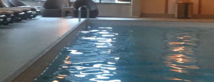 swimmingpool habicherhof is one of Petraさんのお気に入りスポット.
