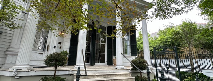 Melrose Mansion is one of New Orleans.