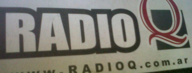 Radio Q is one of Medios de comunicación.