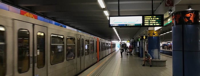Heysel (STIB) is one of Train Stations.