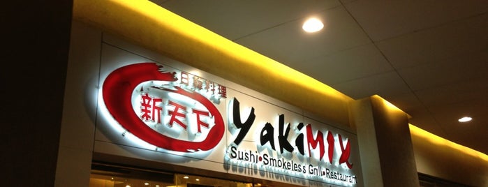YakiMix Sushi & Smokeless Grill is one of Lieux sauvegardés par CaptJack671.