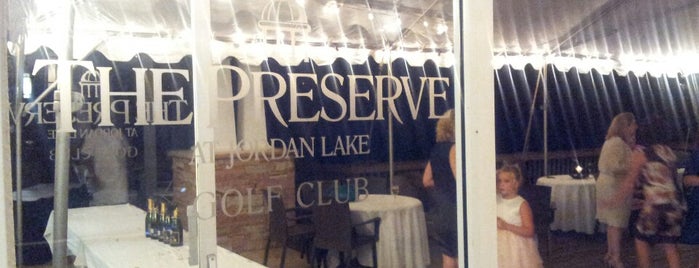 The Preserve at Jordan Lake Golf Club is one of Lieux qui ont plu à James.