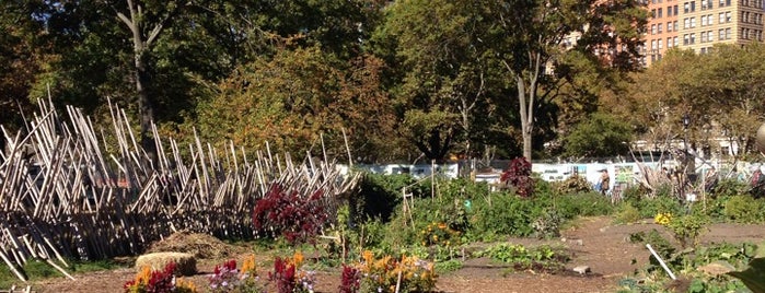 Urban Farm at Battery Park is one of Financial District.
