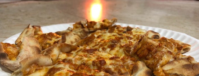 Pizza Special is one of Yanbu | Food.