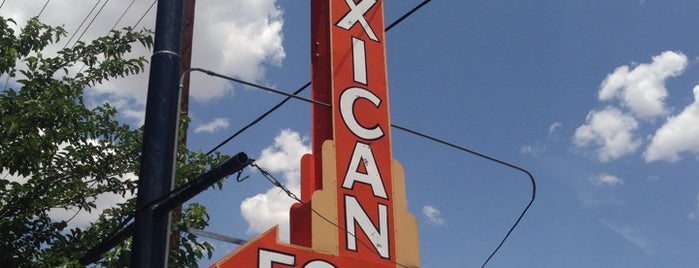 El Modelo Mexican Food is one of Road Trip: Austin, TX to Santa Fe, NM.