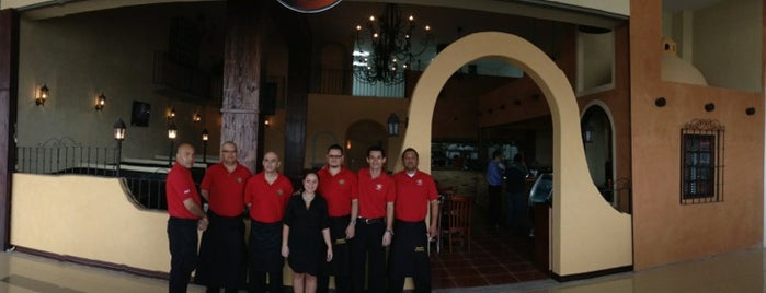 La Fonda Azteca is one of Bar & Restaurantes y cafés visitados.