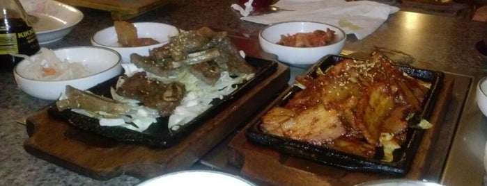 B-Won Korean Restaurant is one of Nickさんの保存済みスポット.