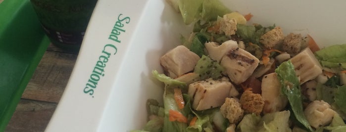 Salad Creations is one of The 15 Best Places for Healthy Food in Fortaleza.