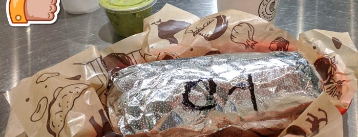 Chipotle Mexican Grill is one of Kristen 님이 좋아한 장소.