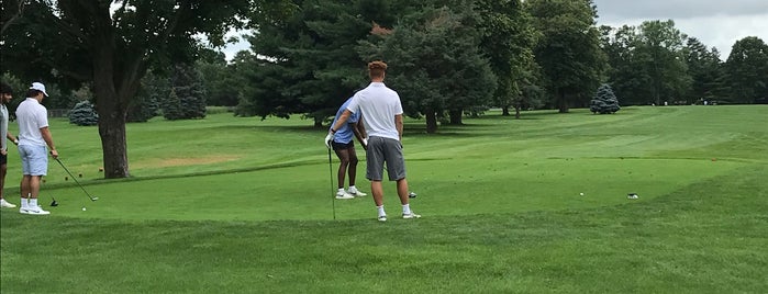 Notre Dame Burke Golf Course is one of Golf Courses I Have Played.