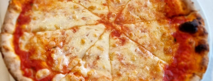 Piccolo Mare is one of Pizzerie.