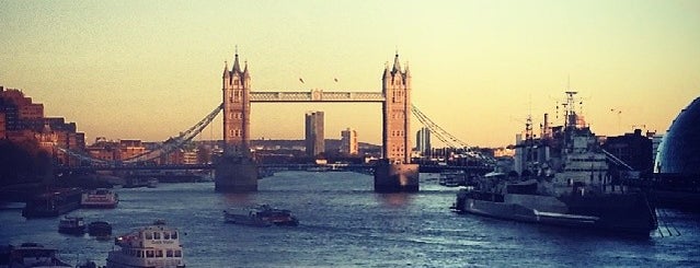 River Thames is one of London.