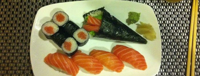 Kami Sushi is one of milan japanese food.