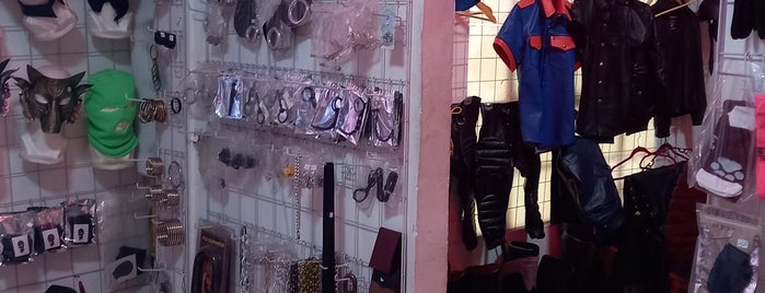 SLADOM The Leather Store & BDSM is one of สถานที่ที่ Demian ถูกใจ.