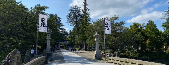Matsugasaki Park (Yonezawa Castle Ruins) is one of Tempat yang Disukai Minami.